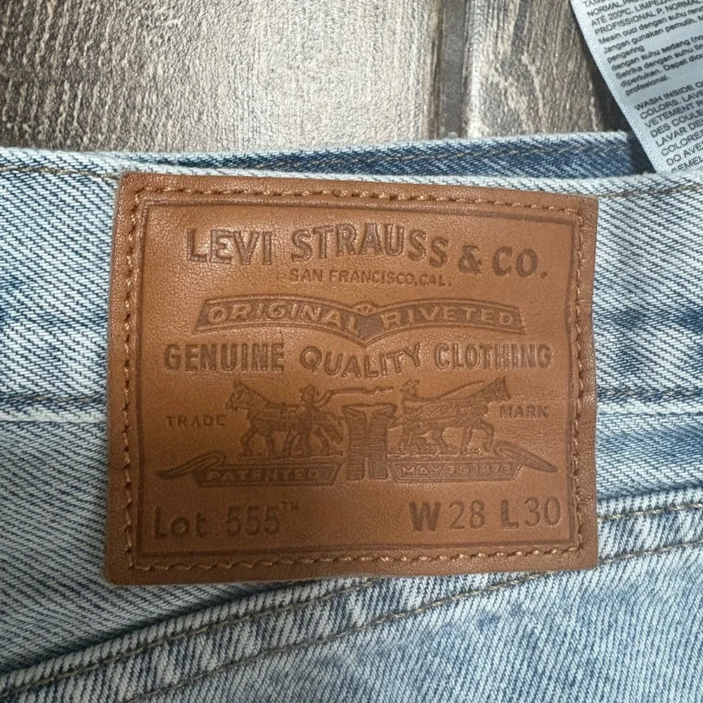 Levi's 555 Men's Light Blue Straight Jeans